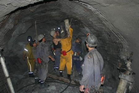 天门工程爆破中的危险因素分析以及应对工程爆破危险的措施